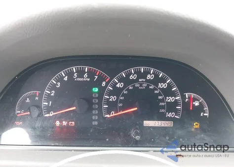 2005 Toyota Camry Le z USA, uszkodzony, nr VIN 4T1BE32K45U583288